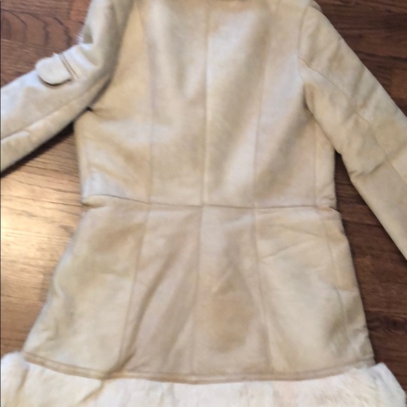 M Real sheepskin coat fits more like S - Picture 7 of 10
